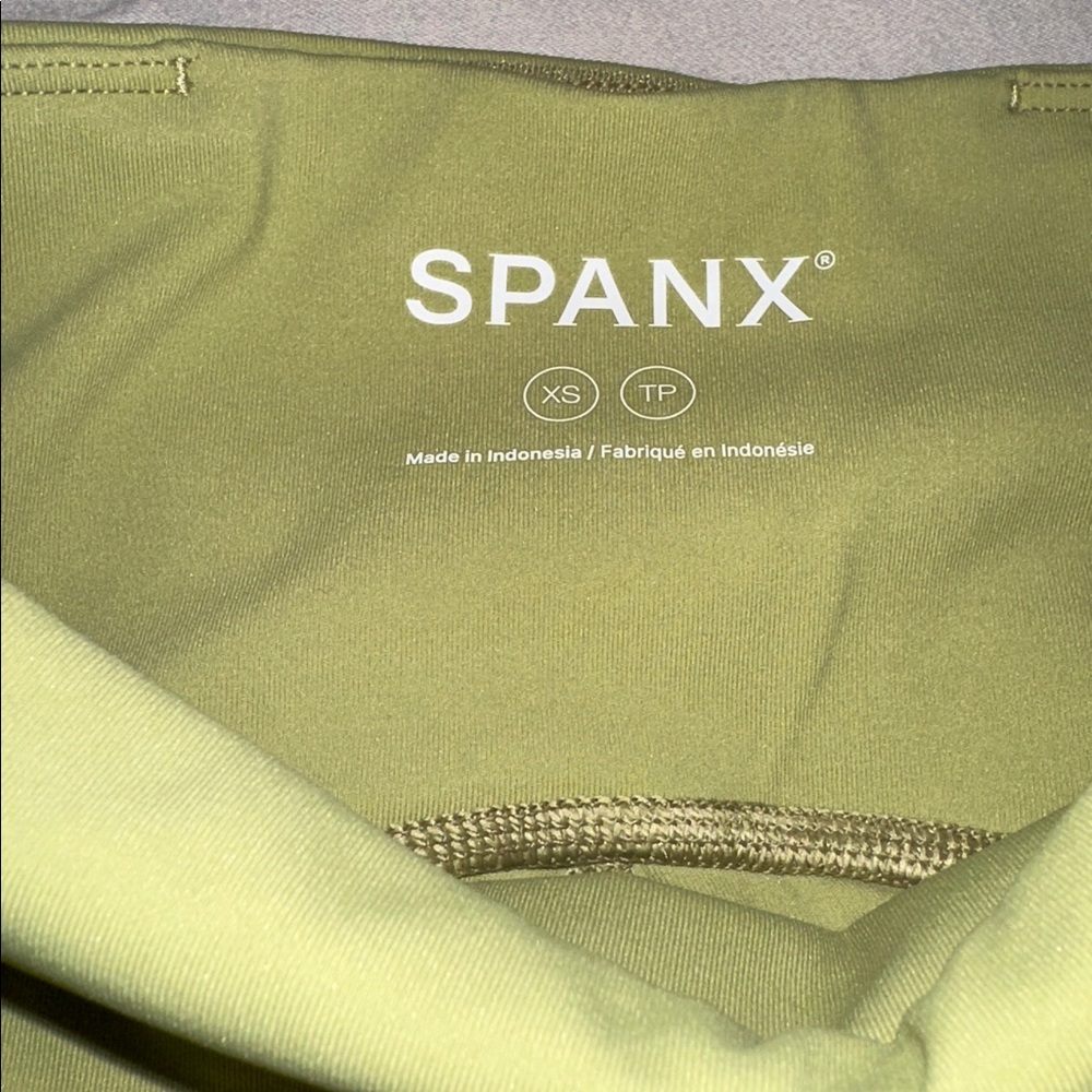 Spanx leggings - Picture 3 of 5